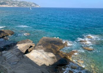 Zona - Villa via Sant'Ampelio, 28, Bordighera - foto 1