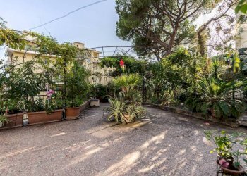 Giardino - Trilocale strada Solaro, 14, Sanremo - foto 1