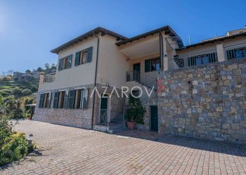 Facciata - Villa via degli Inglesi, 122, Bordighera - foto 1