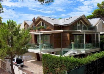 Facciata - Villa a Schiera traversa Prima Pineta, 14, Cervia - foto 1