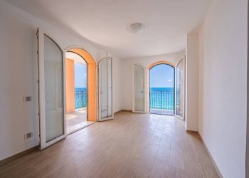 Stanza non arredata - Appartamento corso Giuseppe Mazzini, 497, Sanremo - foto 3