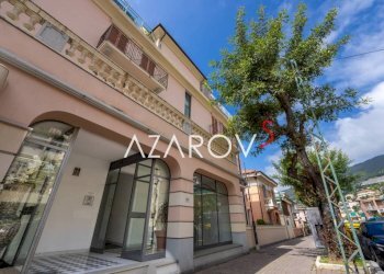 Facciata - Appartamento corso Regina Margherita, 83, Ospedaletti - foto 1