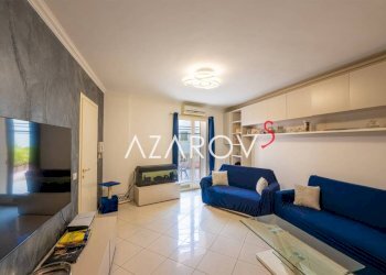 Salone - Appartamento corso Regina Margherita, 83, Ospedaletti - foto 6