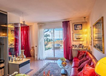 Salone - Villa strada Valdirodi, 15, Ospedaletti - foto 5