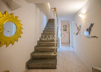Interno palazzo - Villa strada Valdirodi, 15, Ospedaletti - foto 12