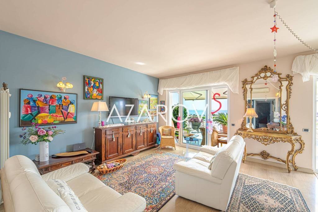 Salone - Attico via Alfonso La Marmora, 69, Sanremo - foto 2