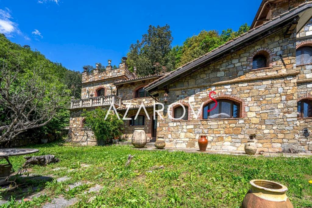 Facciata - Villa strada Senatore Ernesto Marsaglia, 320, Sanremo - foto 2
