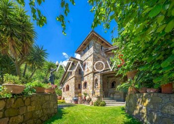 Giardino - Villa strada Senatore Ernesto Marsaglia, 320, Sanremo - foto 23