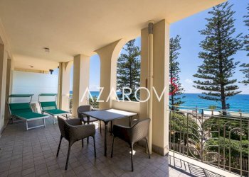 Balcone - Appartamento via Sant'Ampelio, 10, Bordighera - foto 1