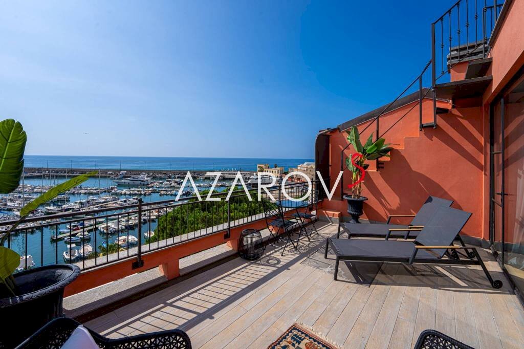 Balcone - Quadrilocale piazza Sardi, 6, Sanremo - foto 1