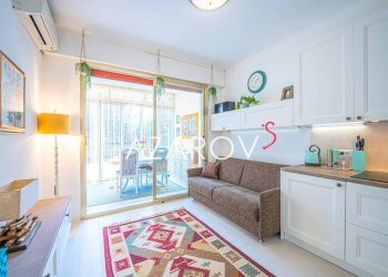 Cucina - Appartamento Lungomare Imperatrice, 130, Sanremo - foto 9