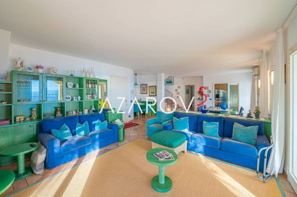 Salone - Villa strada Termini, 6, Ospedaletti - foto 3