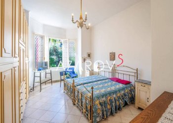 Camera da letto - Villa corso Guglielmo Marconi, 20, Sanremo - foto 3