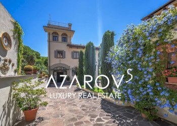 Cortile interno - Villa piazza Venezia, 5A, Roma (neighborhood Centro Storico) - photo 1