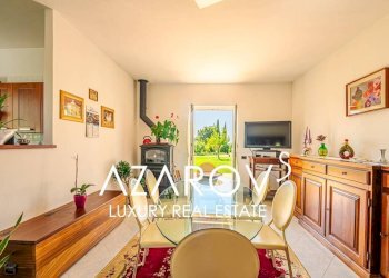 Salone - Villa strada Vallelunga, 10, Montalto di Castro - foto 17