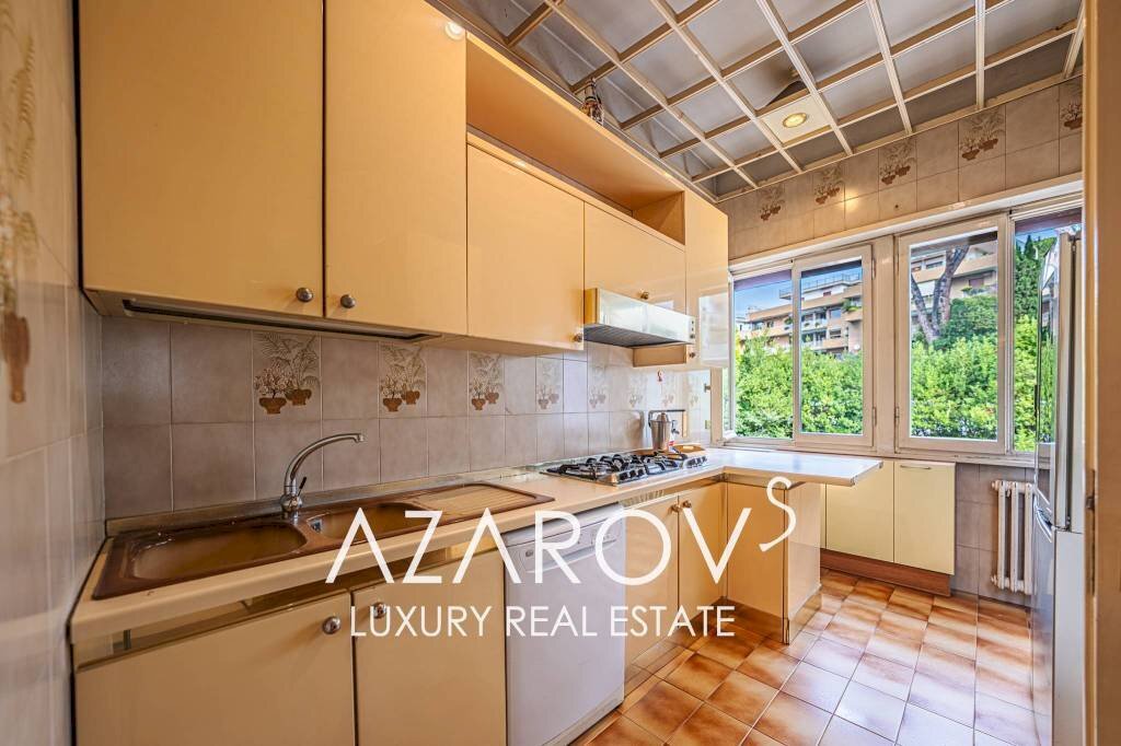 Cucina - Appartamento via Nemea, 34, Roma - foto 3