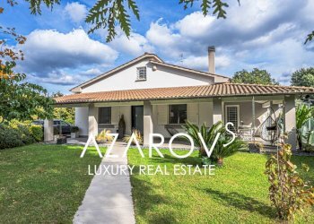 Giardino - Villa via Cassia, 155, Vetralla - foto 1