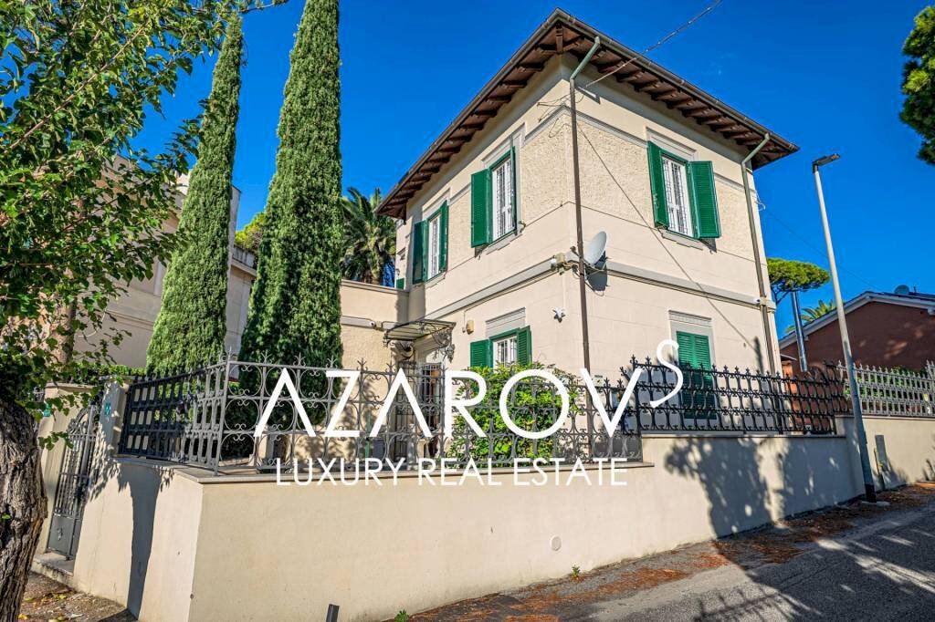 Facciata - Villa via Antonio Gramsci, 17, Santa Marinella - foto 2
