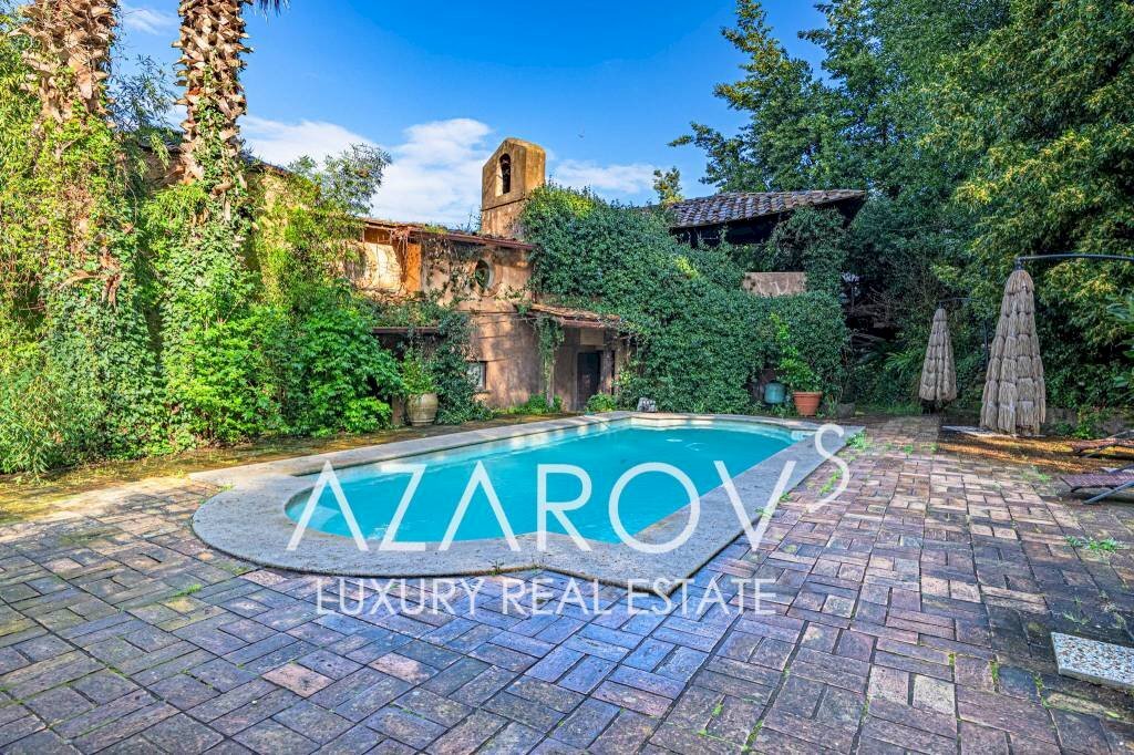 Piscina - Villa via del Casale della Crescenza, 12, Roma (zona Cassia) - foto 1