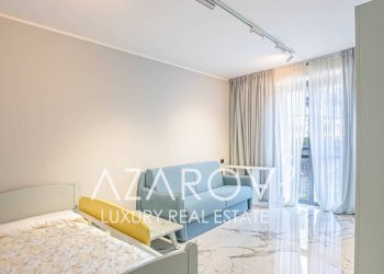 Camera da letto - Three-room apartment via Cristoforo Colombo, 52, Taggia - photo 11