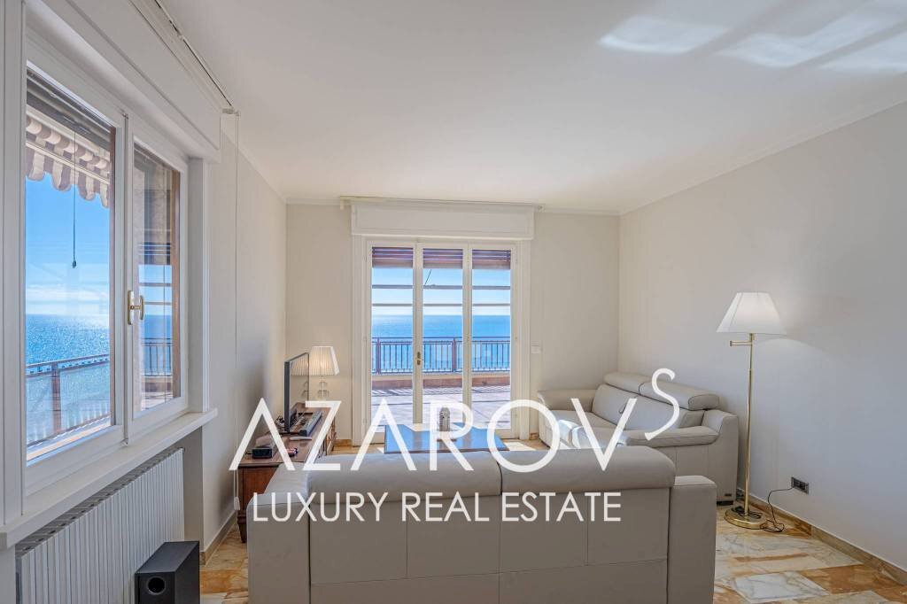 Salone - Attico strada Privata Peiranze, 22, Sanremo - foto 1