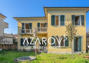 Facciata - Appartamento via Ermenegildo Pistelli, 310, Camaiore - foto 1