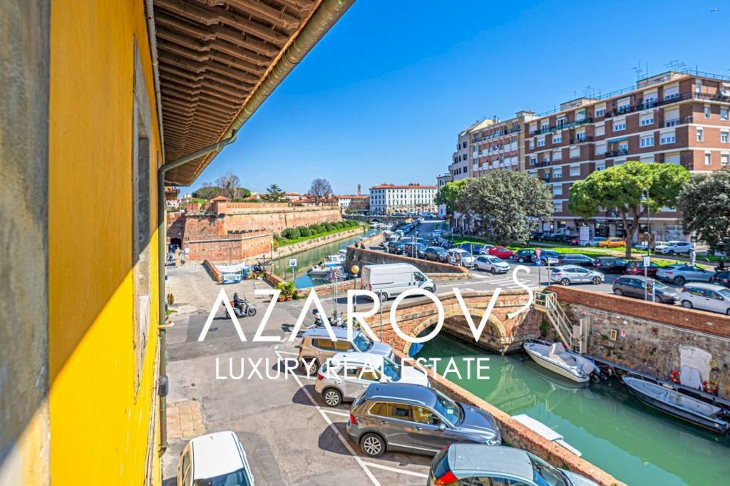 Vista - Attività Commerciale via dei Lanzi, Livorno - foto 1