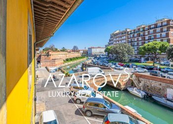 Vista - Attività Commerciale via dei Lanzi, Livorno - foto 1