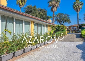 Cortile interno - Hotel viale Amerigo Vespucci, 59, Massa - foto 3