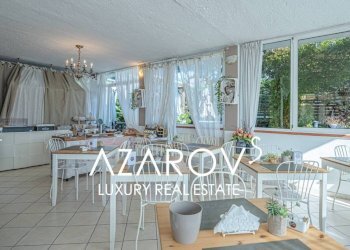 Veranda - Hotel viale Amerigo Vespucci, 59, Massa - foto 4