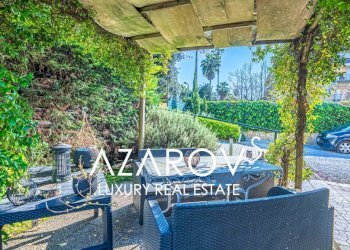 Giardino - Hotel viale Amerigo Vespucci, 59, Massa - foto 7