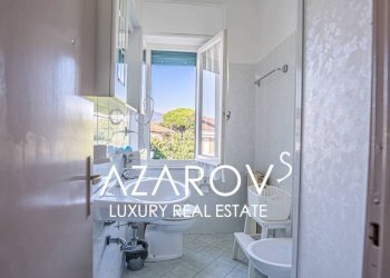 Bagno - Hotel viale Amerigo Vespucci, 59, Massa - foto 13