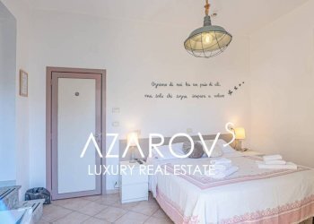 Camera da letto - Hotel viale Amerigo Vespucci, 59, Massa - foto 21