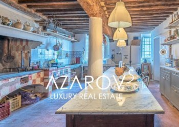 Interno non residenziale - Villa viale Guglielmo Marconi, Lucca (zona Centro Storico) - foto 12