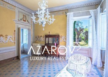 Salone - Villa viale Guglielmo Marconi, Lucca (zona Centro Storico) - foto 26