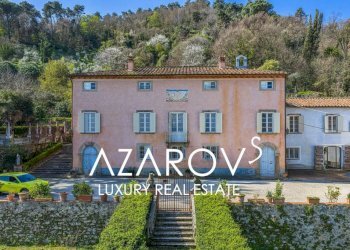 Facciata - Villa viale Guglielmo Marconi, Lucca (zona Centro Storico) - foto 28