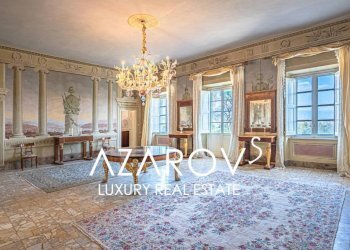 Salone - Villa viale Guglielmo Marconi, Lucca (zona Centro Storico) - foto 37