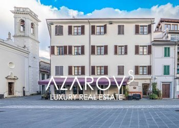 Zona - Hotel piazza 29 Maggio, Camaiore - photo 1
