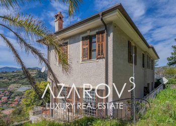 Facciata - Villa via Generale Vincenzo Rossi, 10, Bordighera - foto 2