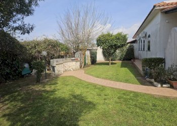 Giardino - Villa via Campo la Mola, 38, San Felice Circeo - foto 9