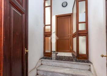 Stable - Palace Via Borgomanero, Torino (neighborhood Parella) - photo 3