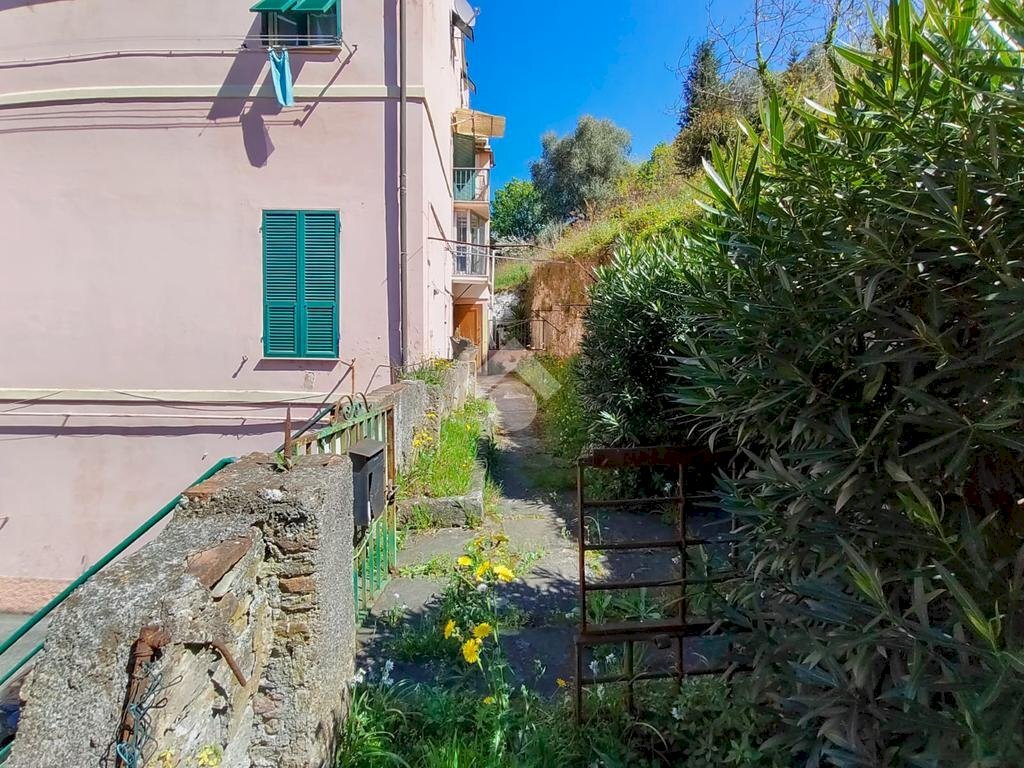 Trilocale Via al Garbo, Genova (zona Rivarolo) - foto 1