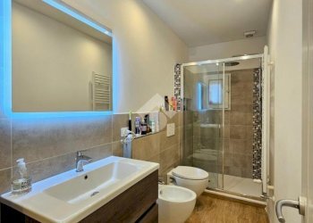 Quadrilocale Via Pisacane, Genova (zona Foce) - foto 11