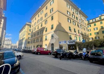 Quadrilocale Via Pisacane, Genova (zona Foce) - foto 18
