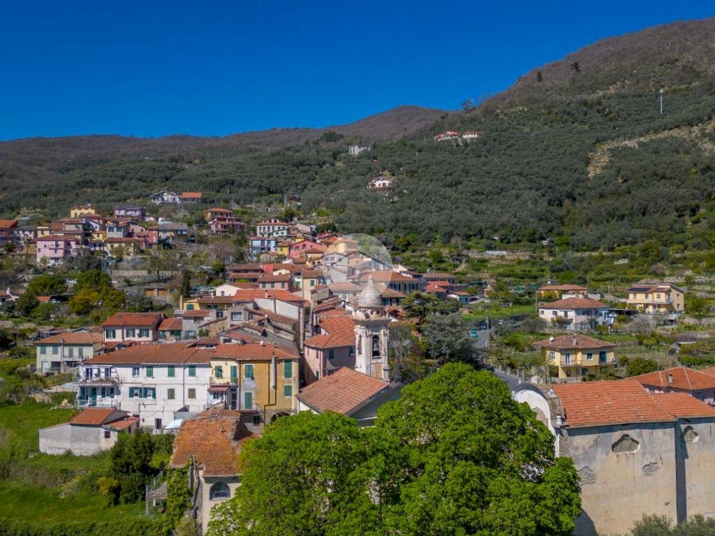 Quadrilocale Via Cristoforo Colombo, Pontedassio - foto 1