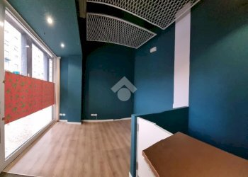 Shop Via G. Marconi, Bologna (neighborhood Centro Storico) - photo 1