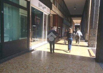 Shop Via G. Marconi, Bologna (neighborhood Centro Storico) - photo 7
