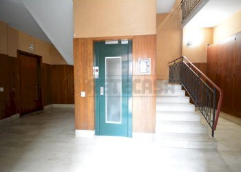 DSC_0047.JPG - Appartamento Via Antonino Siligato 2, Messina (zona Gazzi) - foto 17