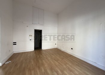 IMG_0905.jpeg - Locale Commerciale Via dei Mille 85-87, Messina - foto 4