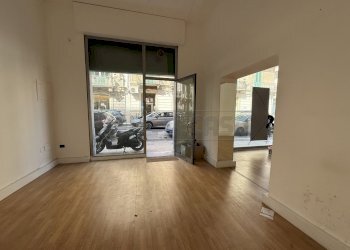 IMG_0913.jpeg - Locale Commerciale Via dei Mille 85-87, Messina - foto 9